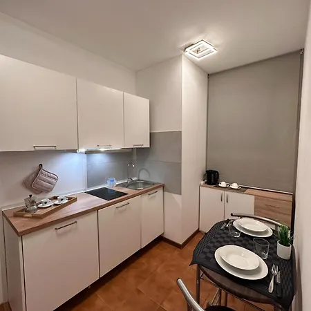 Roma Apartmán *